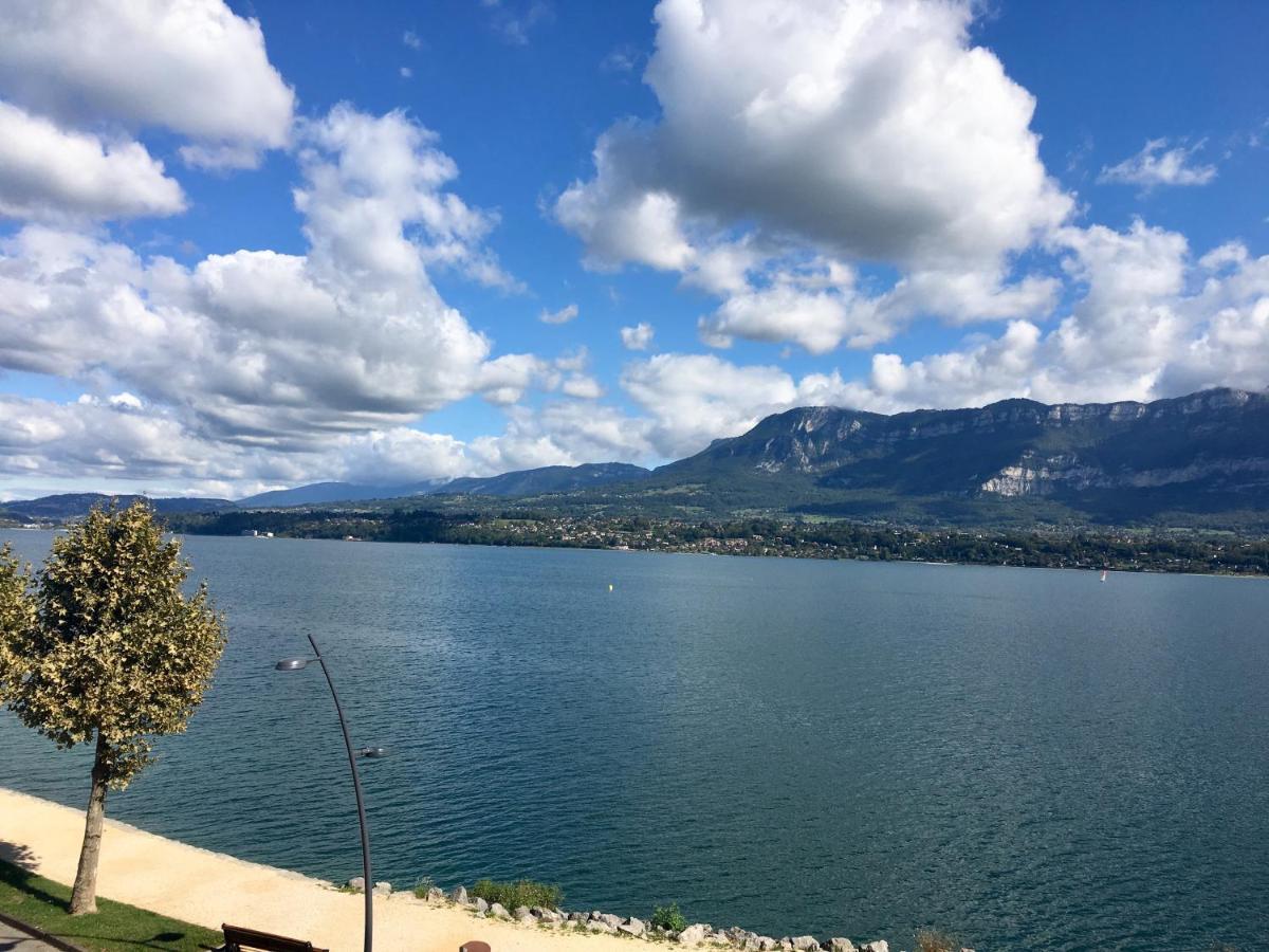 Vue Sublime Sur Le Lac Du Bourget Ле Бурже-дю-Лак Екстериор снимка